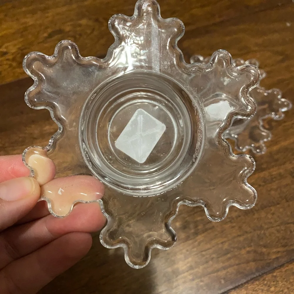 Crate & Barrel Clear Glass Snowflake Candle Holders Tea Lights (set of 2) Winter